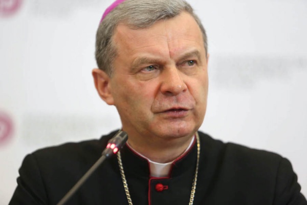 biskup tadeusz Bronakowski